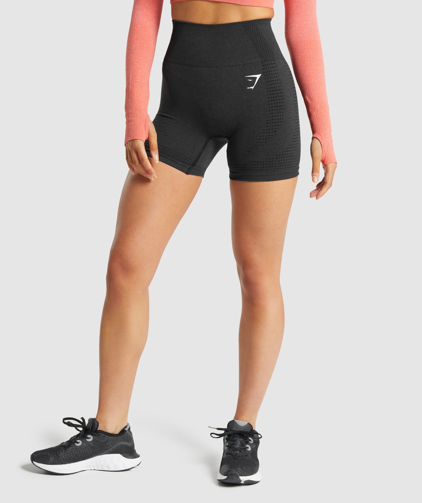 gymshark-korte-broek-819sdr-1.jpg